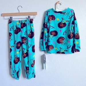 Karma’s World girls fleece pajama set size XS 4/5. New with tags.